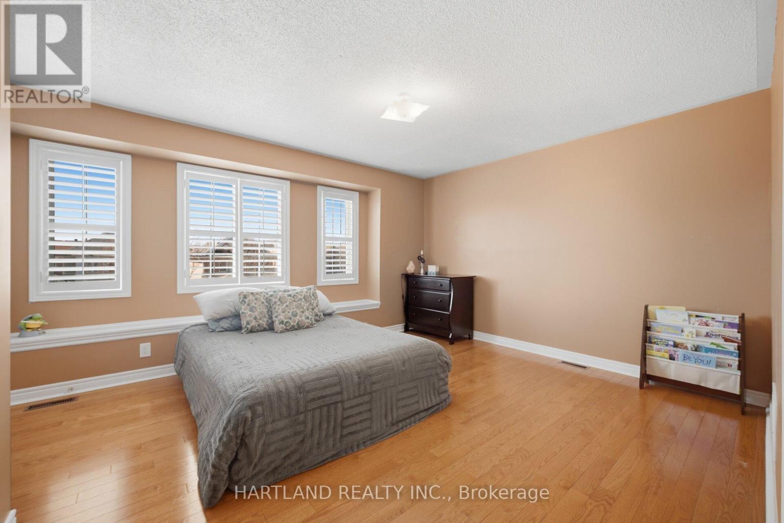 8 Westchester Crescent, Markham, ON - Indoor Photo Showing Bedroom