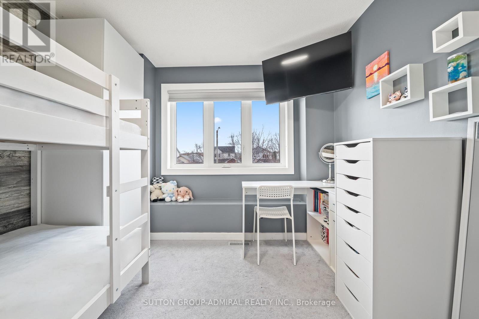 52 Moir Crescent, Barrie, ON - Indoor