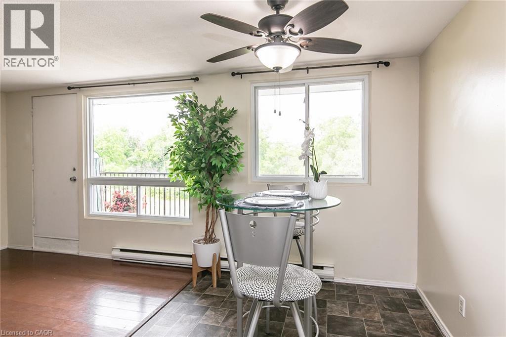 30 Avalon Place Unit# 203, Kitchener, ON - Indoor