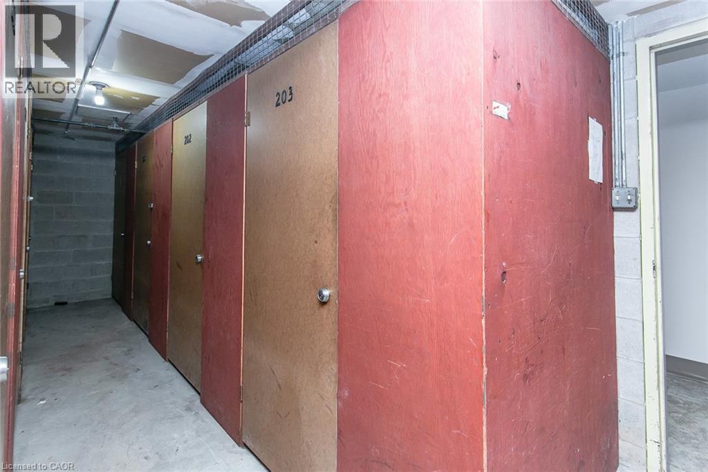 30 Avalon Place Unit# 203, Kitchener, ON - Indoor Photo Showing Other Room