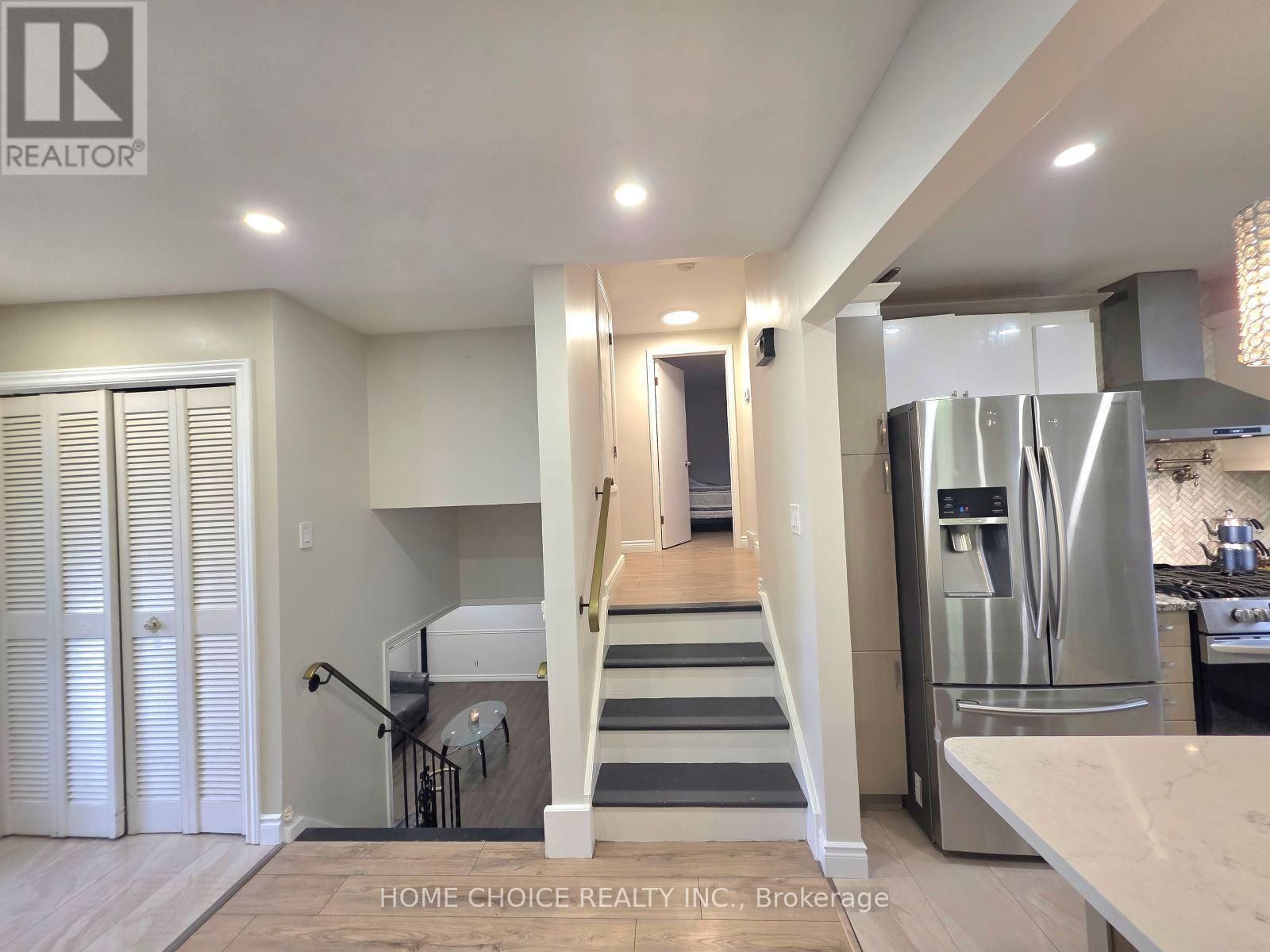 130 Champlain Crescent, Kitchener, ON - Indoor Photo Showing Other Room