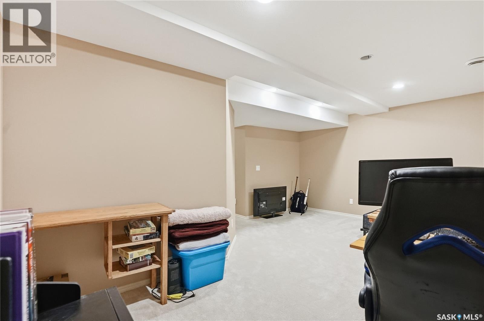 402 615 Lynd Crescent, Saskatoon, SK - Indoor Photo Showing Basement