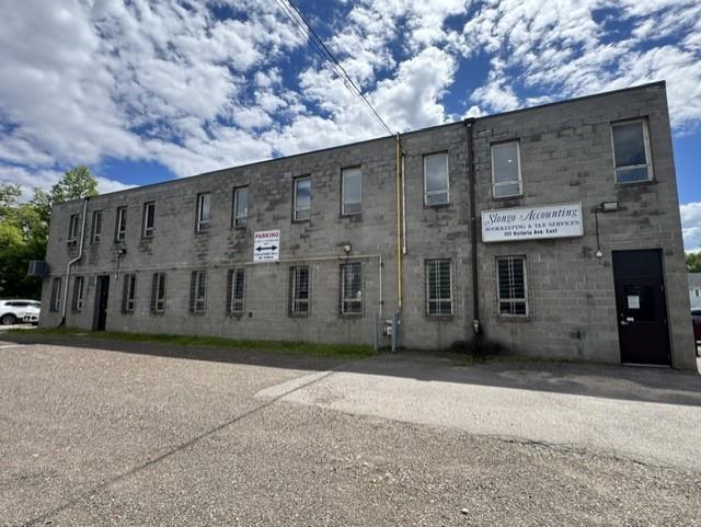 1111 Victoria St. E., Thunder Bay, ON