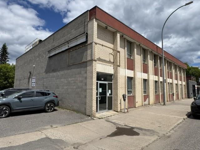 1111 Victoria St. E., Thunder Bay, ON
