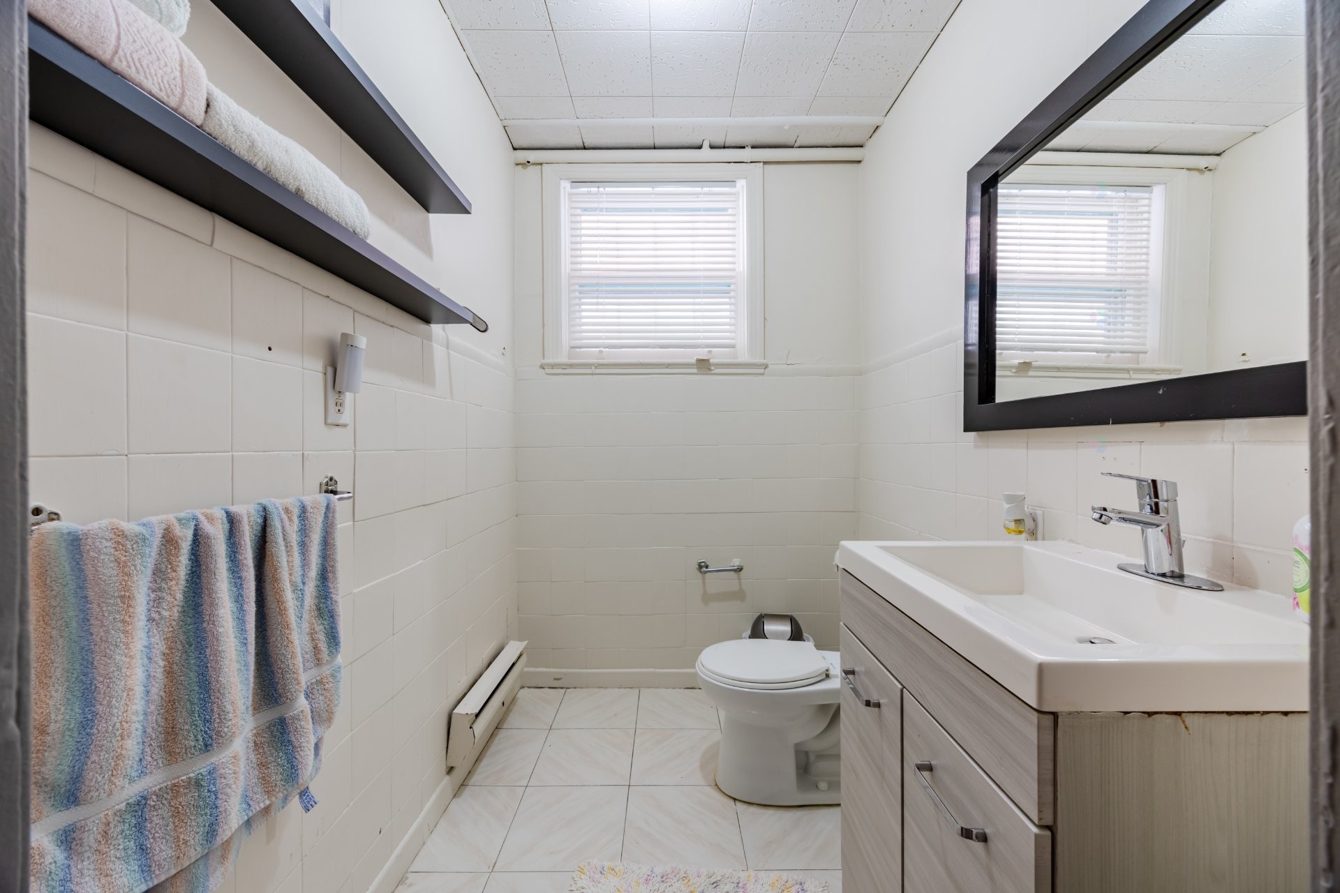 Bathroom - 6526 30E Avenue, Montréal (Rosemont/La Petite-Patrie), QC - Indoor Photo Showing Bathroom