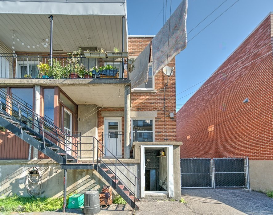 Back of Structure - 6526 30E Avenue, Montréal (Rosemont/La Petite-Patrie), QC - Outdoor