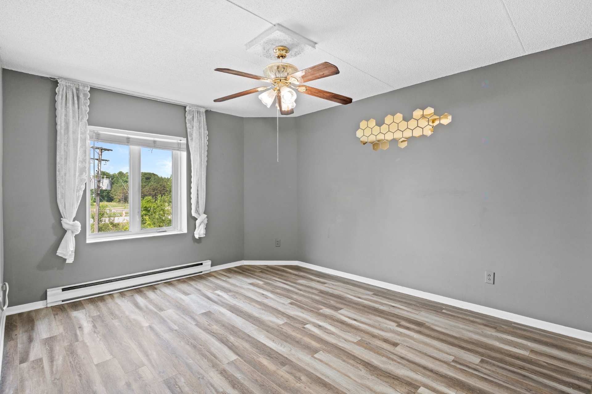 Master Bedroom - 305-485 Rue Rochon, Saint-Jérôme, QC - Indoor Photo Showing Other Room