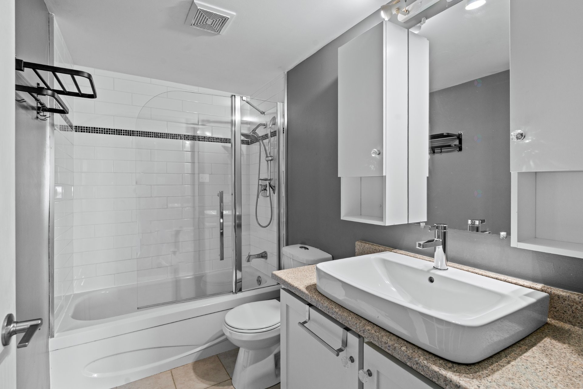 Master Bathroom - 305-485 Rue Rochon, Saint-Jérôme, QC - Indoor Photo Showing Bathroom