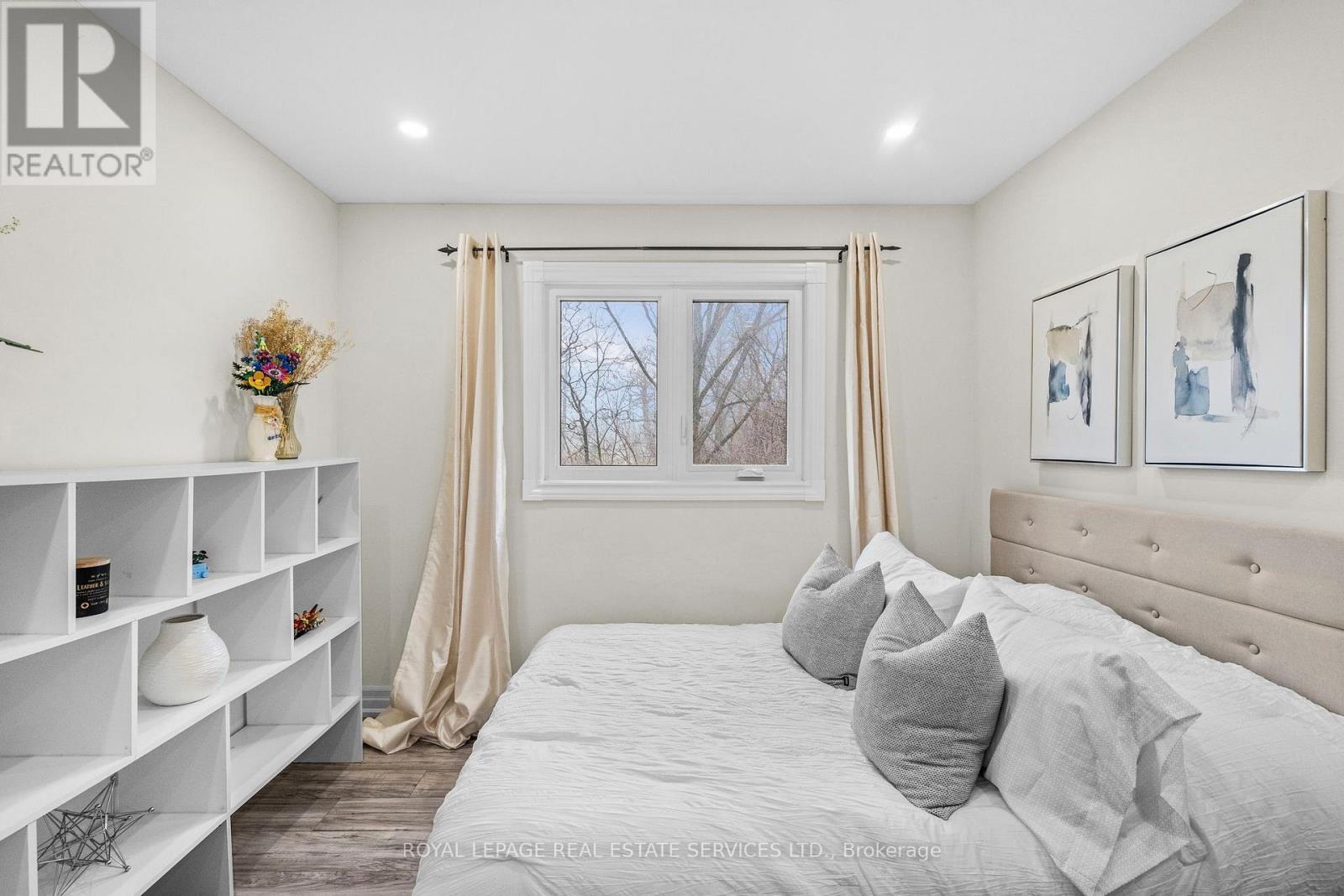 22 - 1176 Jamesway Boulevard, Oakville, ON - Indoor Photo Showing Bedroom