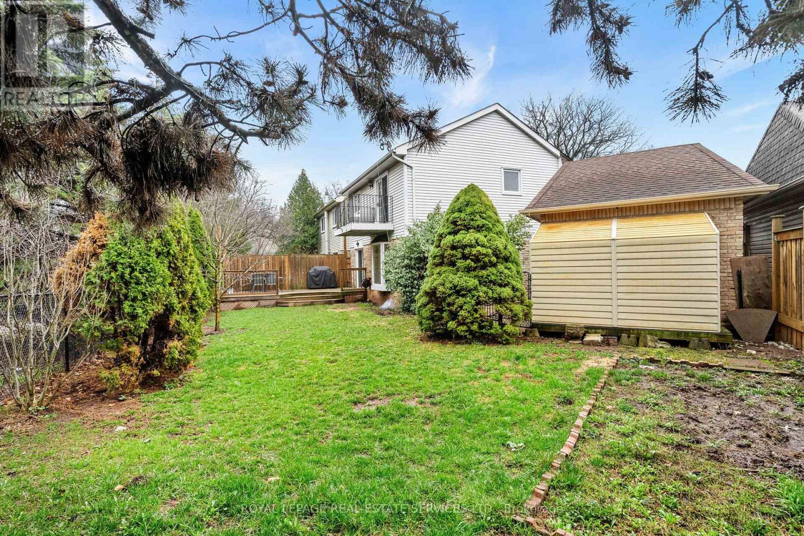 22 - 1176 Jamesway Boulevard, Oakville, ON - Outdoor