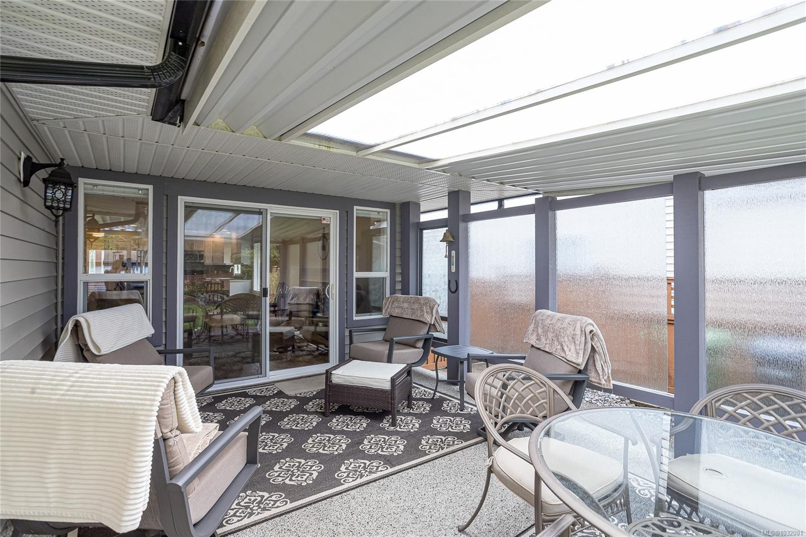 2900 Jonas Way, Chemainus, BC - Outdoor With Deck Patio Veranda With Exterior