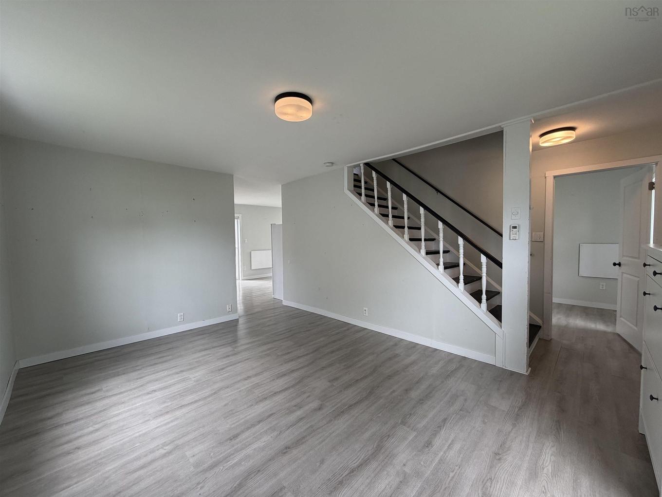 99 Poplar Street, Pictou, NS - Indoor Photo Showing Other Room
