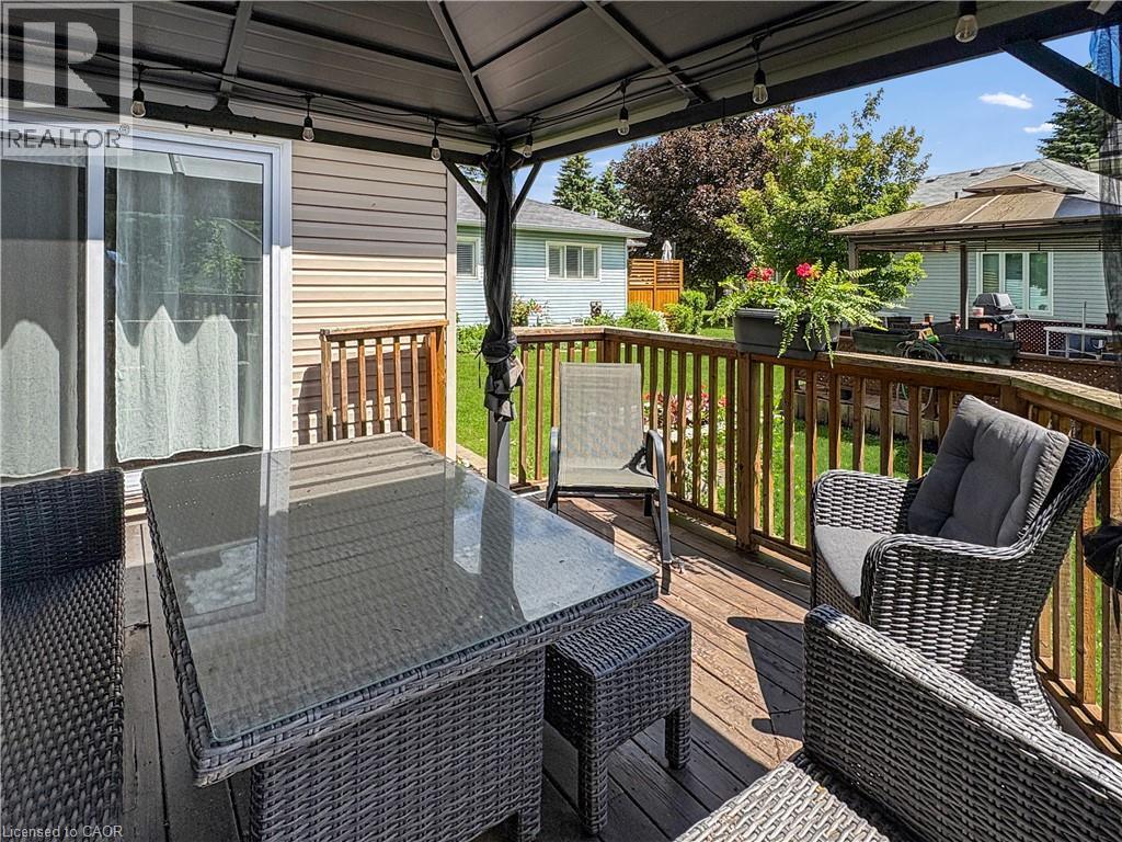 232 Silverbirch Boulevard, Hamilton, ON - Outdoor With Deck Patio Veranda With Exterior