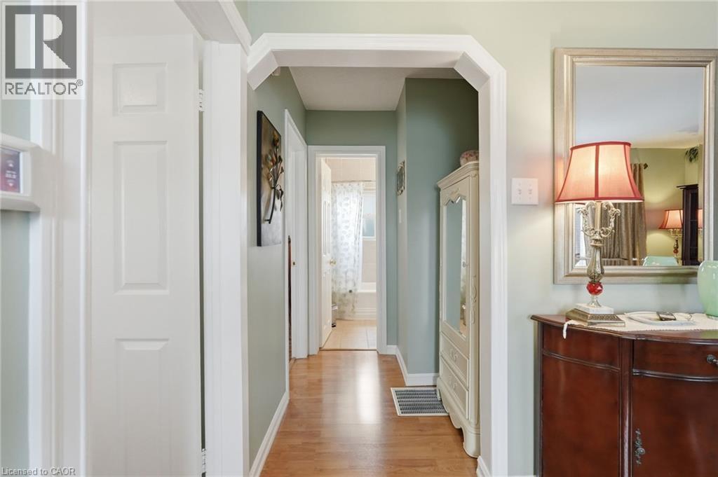 54 Bingham Road, Hamilton, ON - Indoor Photo Showing Other Room