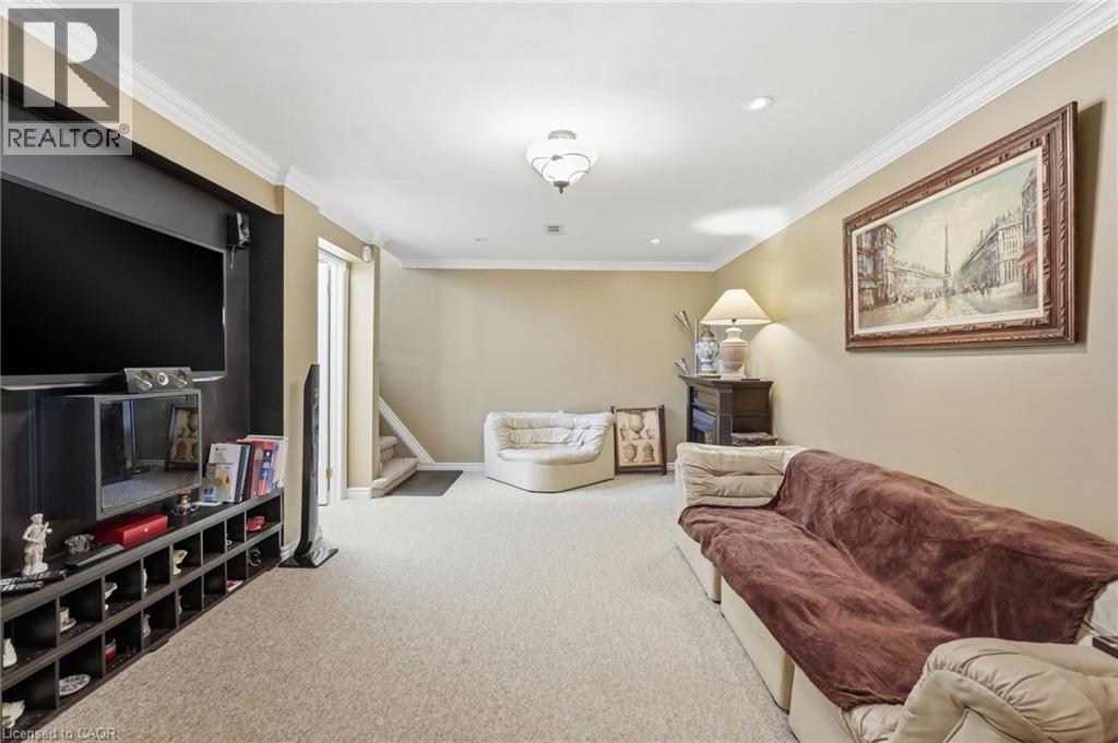 54 Bingham Road, Hamilton, ON - Indoor