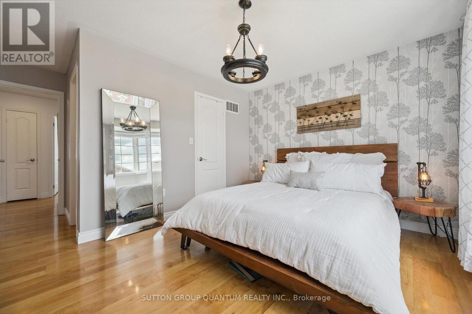710 Irving Terrace, Milton, ON - Indoor Photo Showing Bedroom
