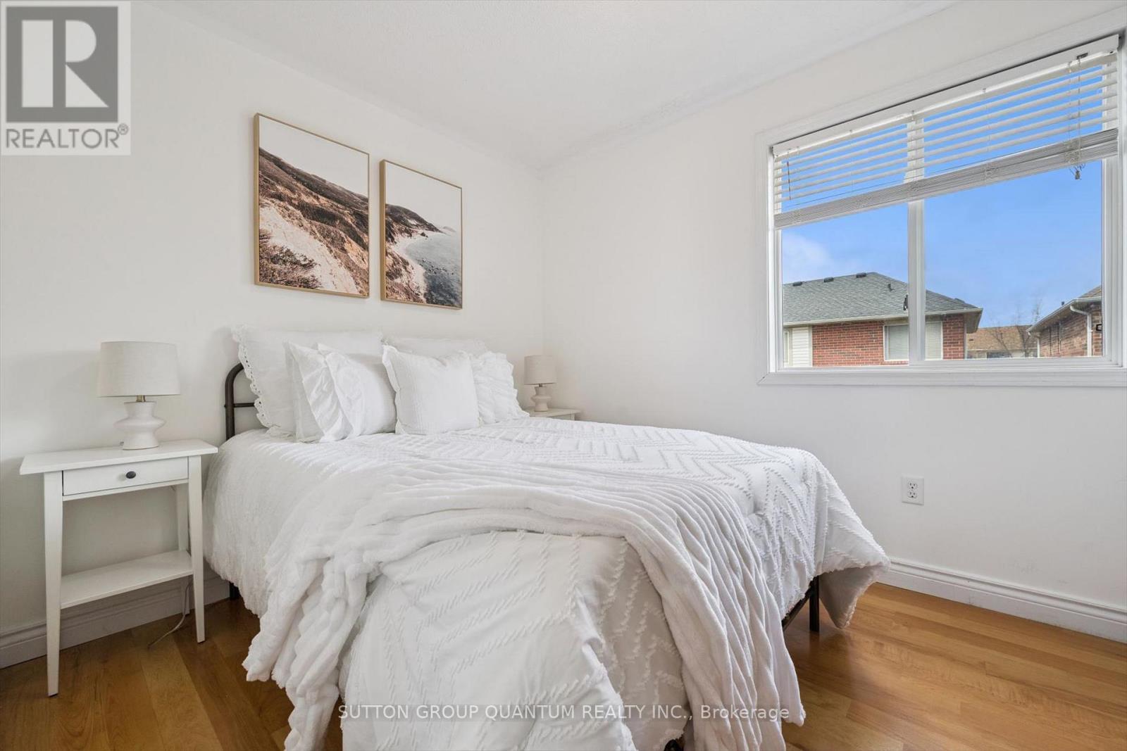 710 Irving Terrace, Milton, ON - Indoor Photo Showing Bedroom
