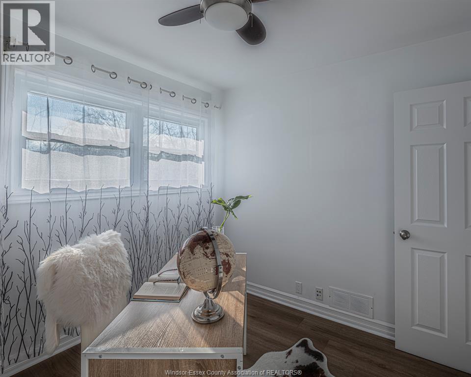 3446 Mark, Windsor, ON - Indoor Photo Showing Other Room