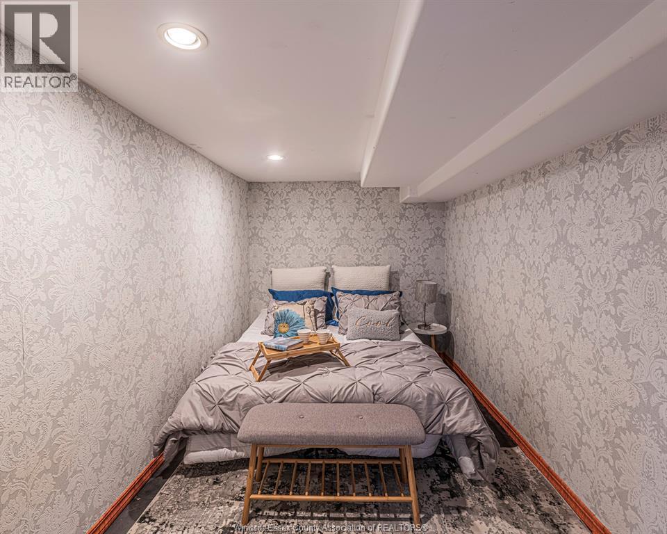 3446 Mark, Windsor, ON - Indoor Photo Showing Bedroom