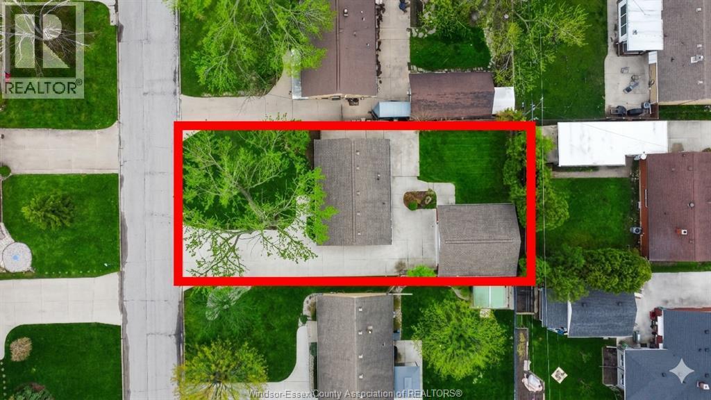 3446 Mark, Windsor, ON - Outdoor