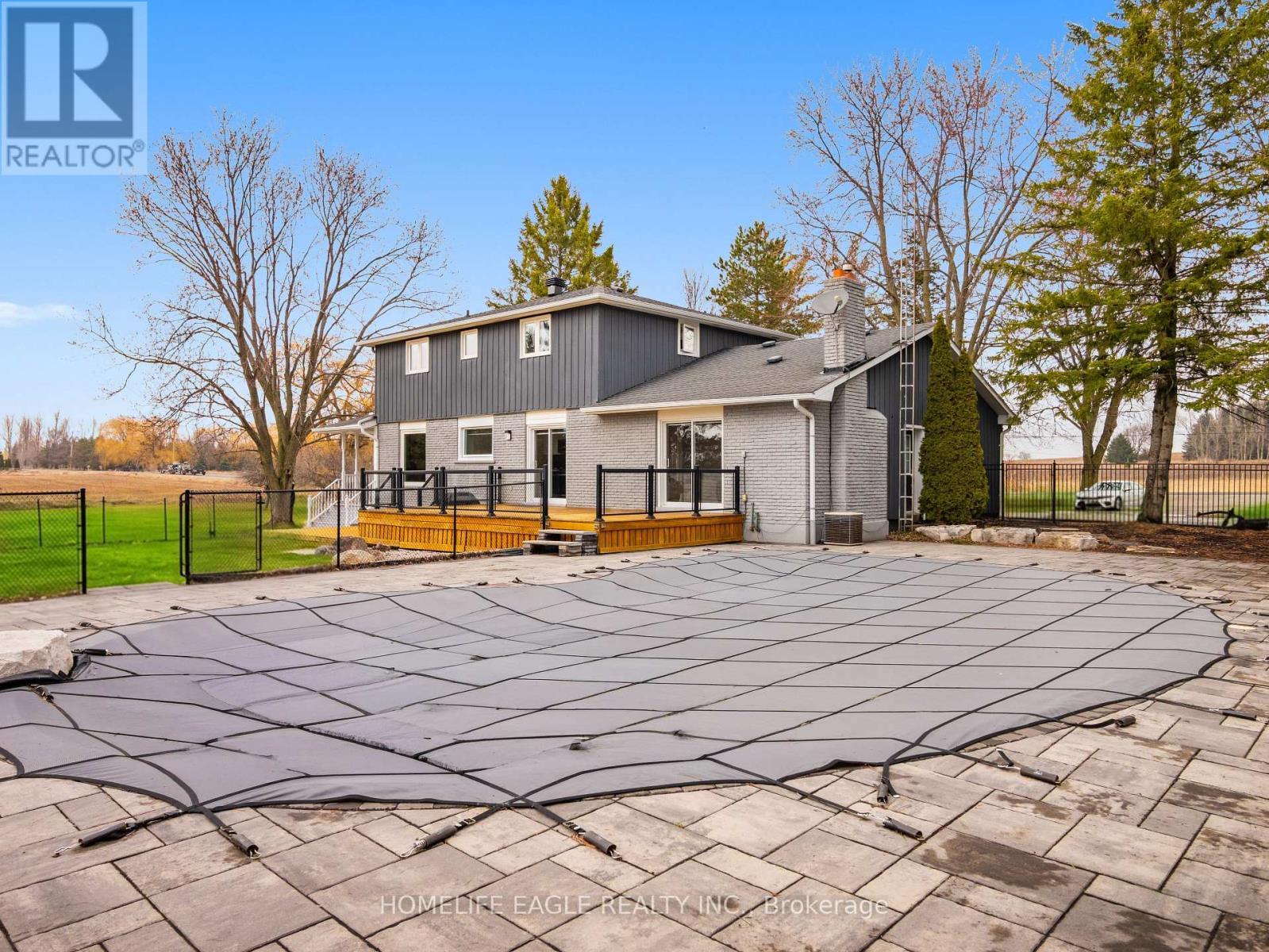 1592 Sideroad 15, New Tecumseth, ON - Outdoor With Deck Patio Veranda