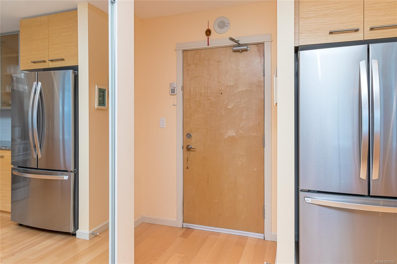 1402-38 Front St, Nanaimo, BC - Indoor Photo Showing Kitchen