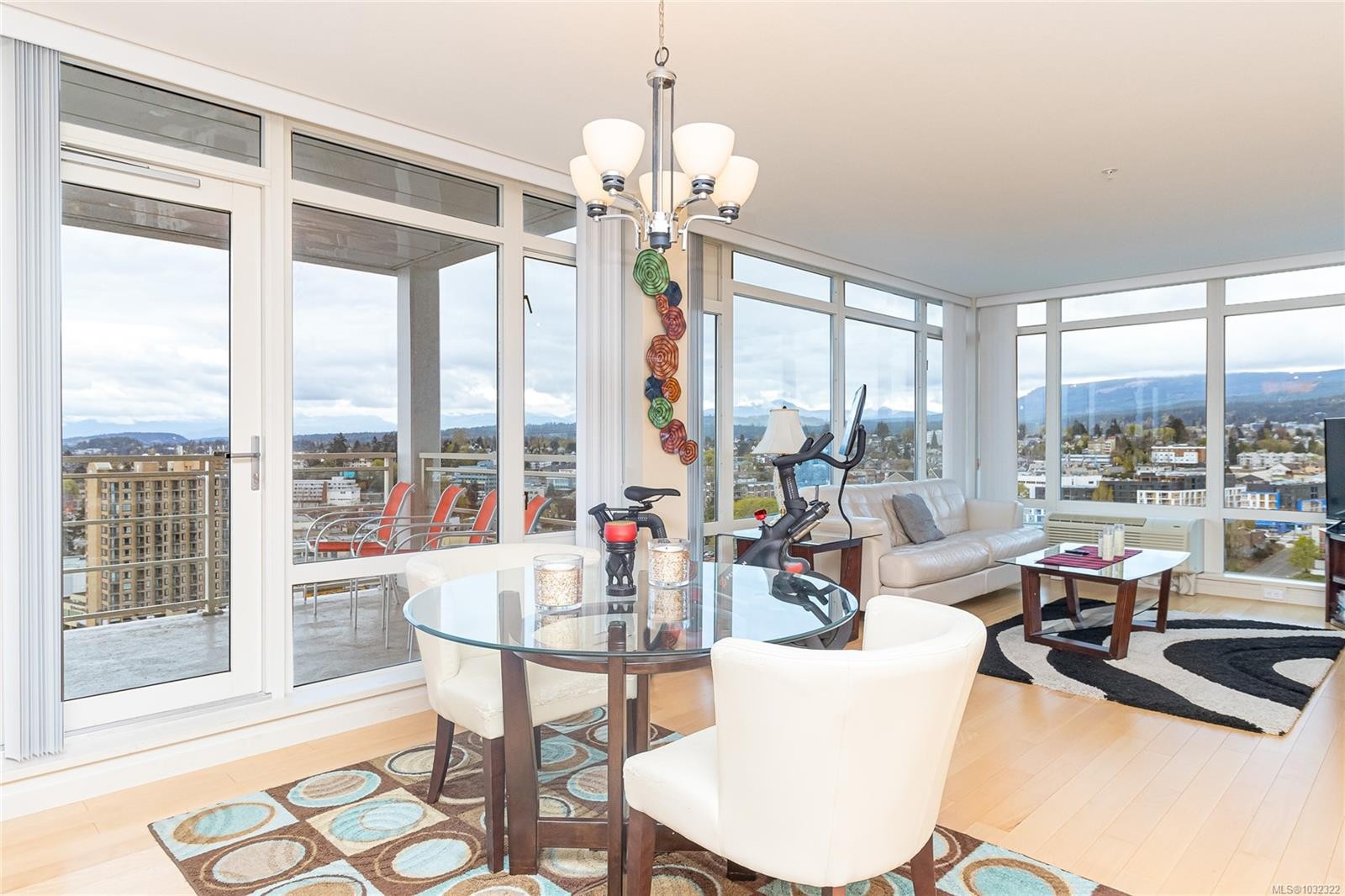 1402-38 Front St, Nanaimo, BC - Indoor