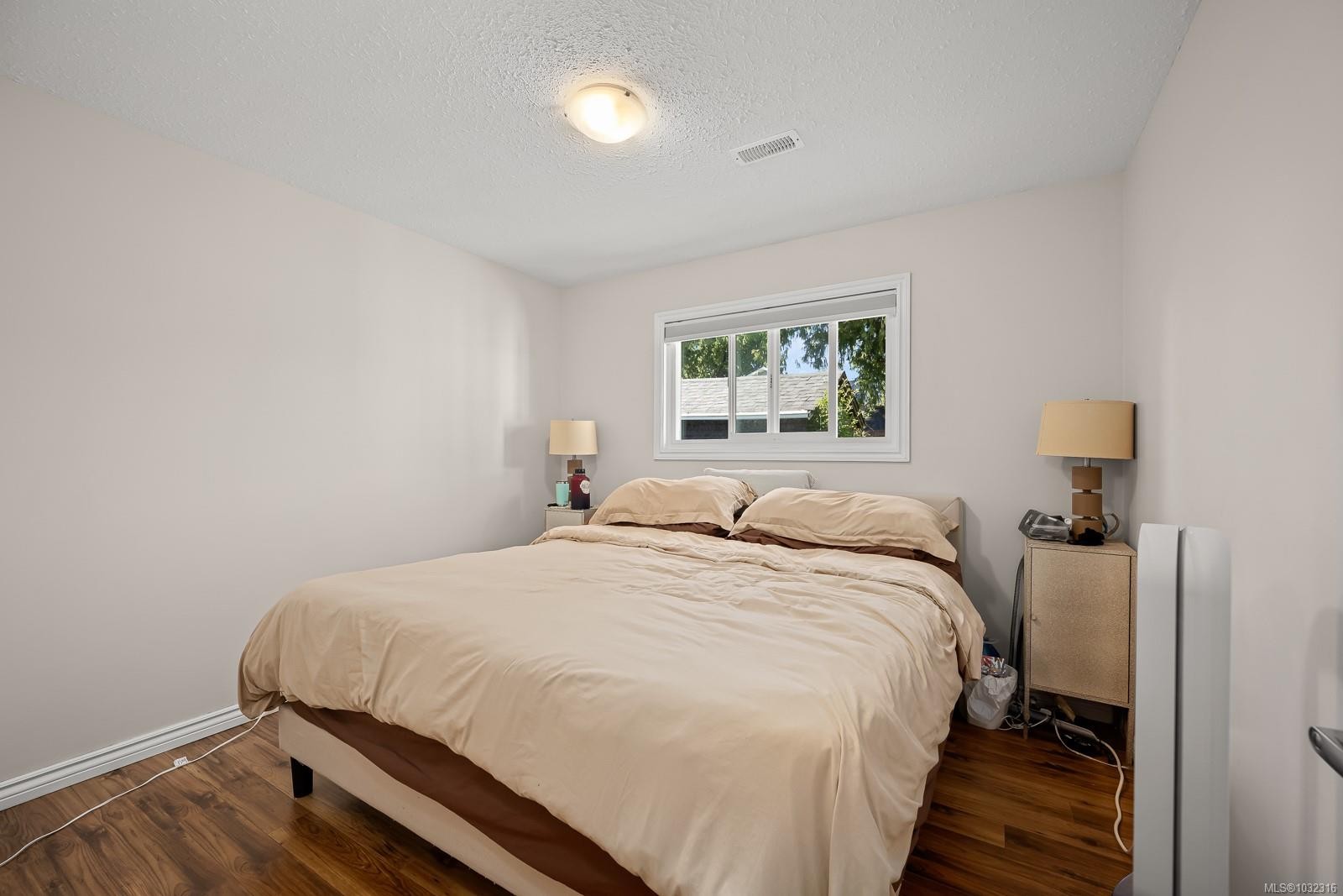 2188 Noel Ave, Comox, BC