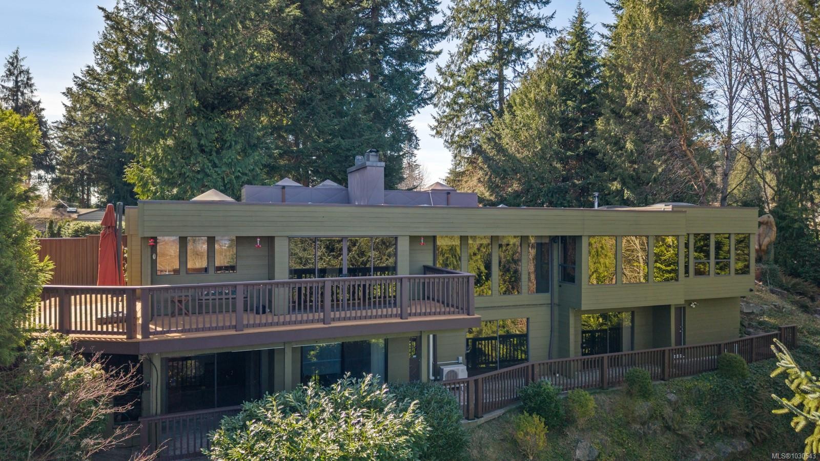 2340 Spring Rd, Campbell River, BC
