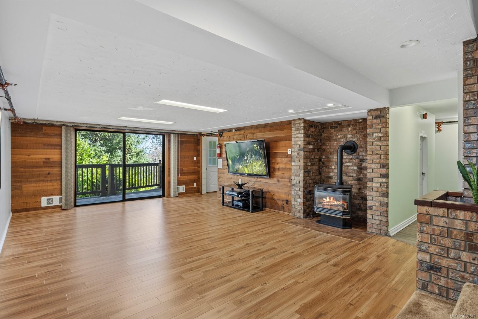 2340 Spring Rd, Campbell River, BC