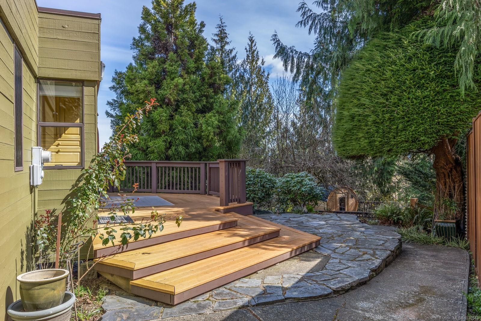 2340 Spring Rd, Campbell River, BC