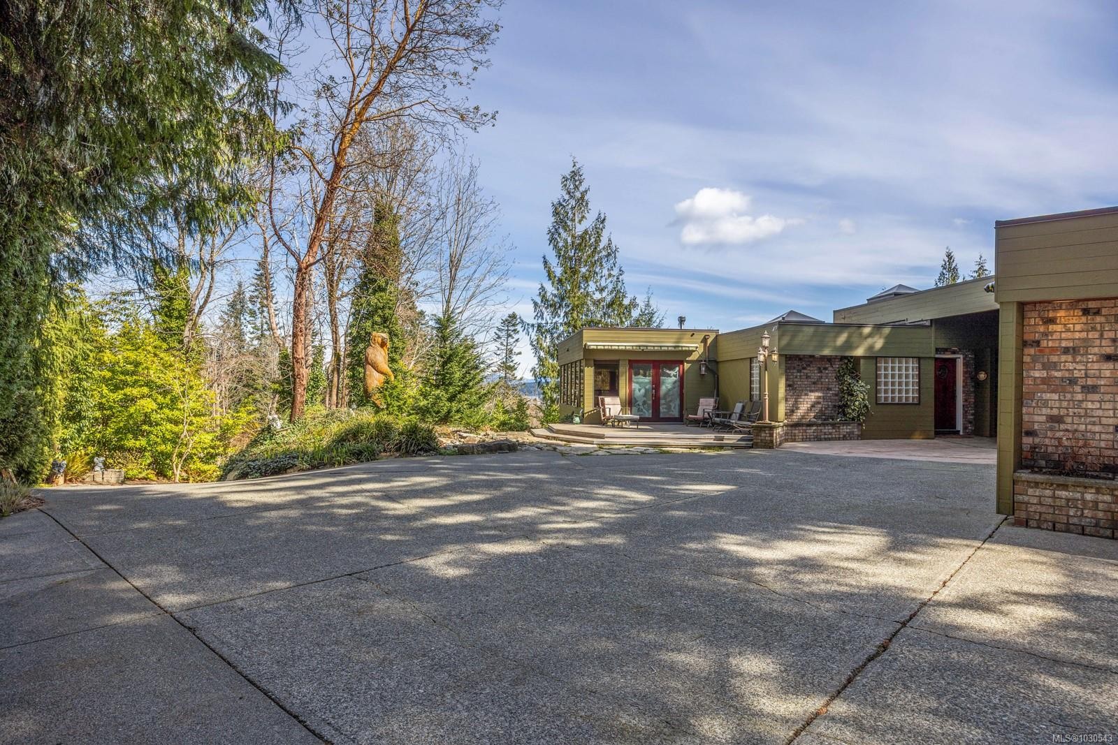 2340 Spring Rd, Campbell River, BC