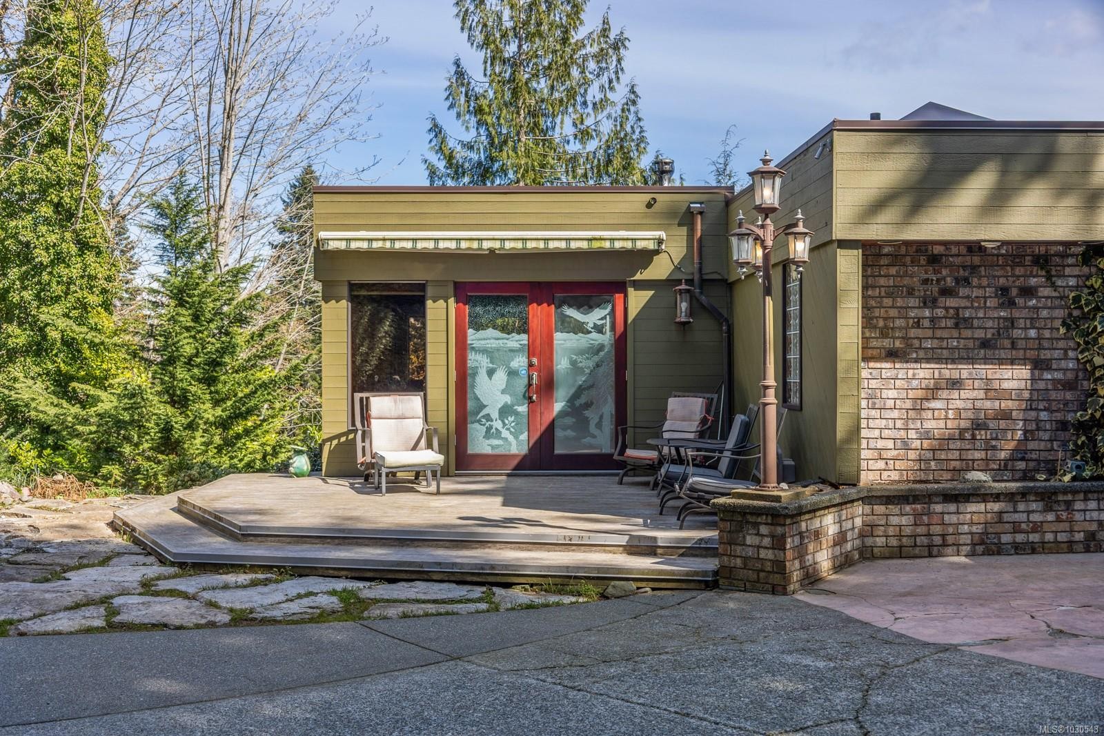2340 Spring Rd, Campbell River, BC