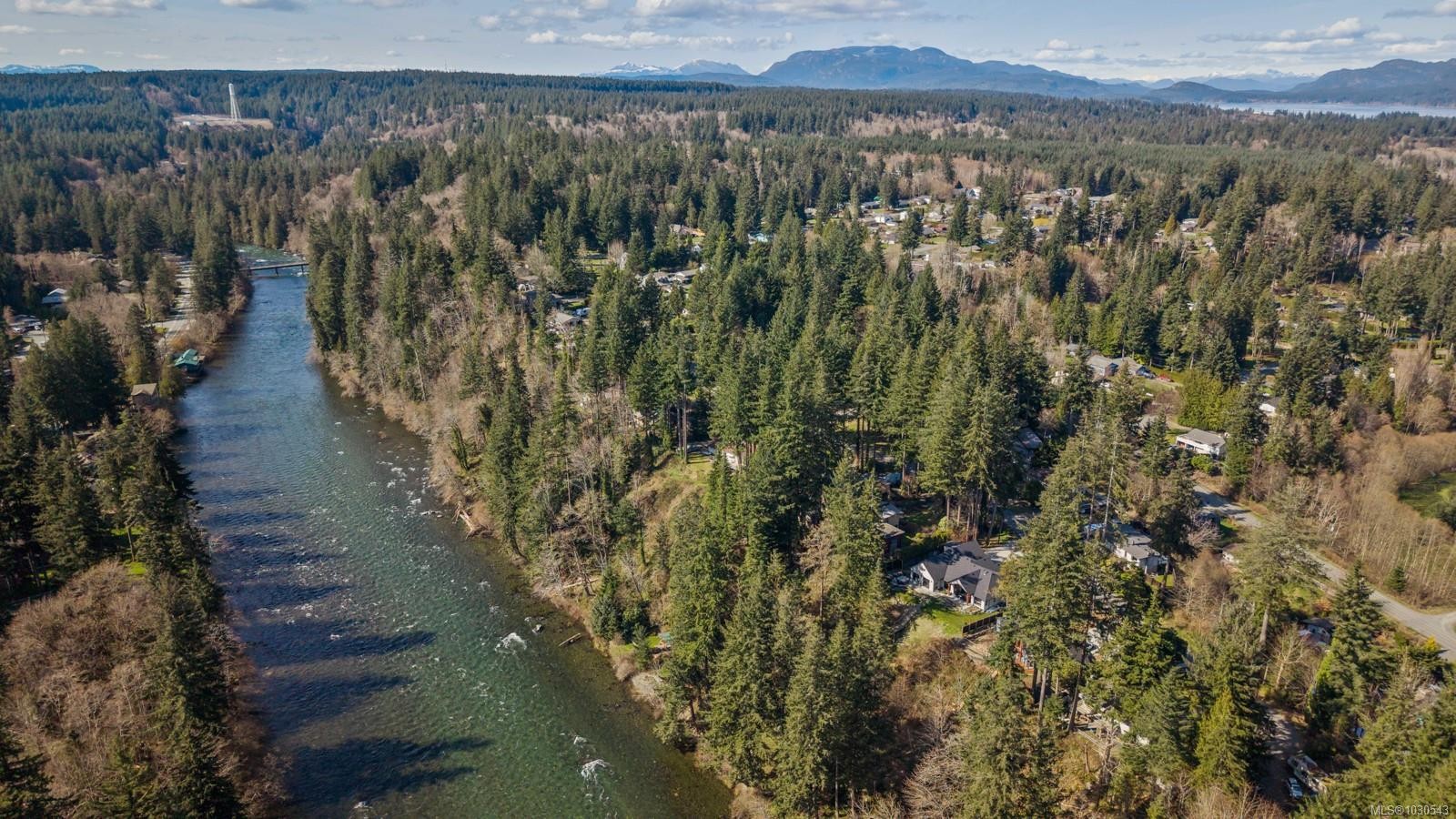 2340 Spring Rd, Campbell River, BC
