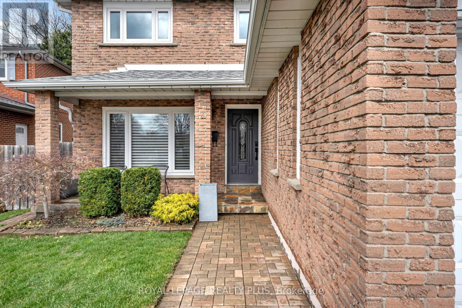 4241 Anworld Place, Mississauga, ON - Outdoor