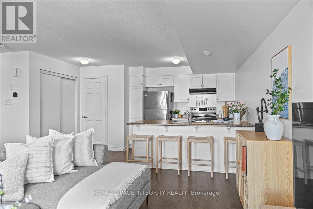 78 Lyrid Private, Ottawa, ON - Indoor Photo Showing Kitchen