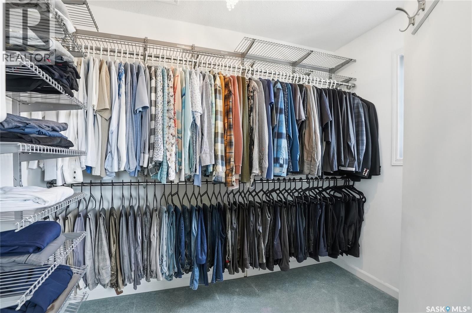 406 Laycoe Crescent, Saskatoon, SK - Indoor With Storage