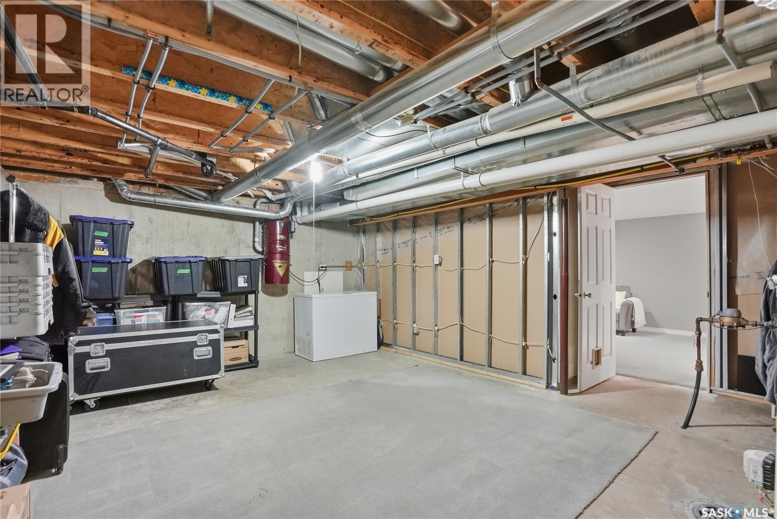406 Laycoe Crescent, Saskatoon, SK - Indoor Photo Showing Basement