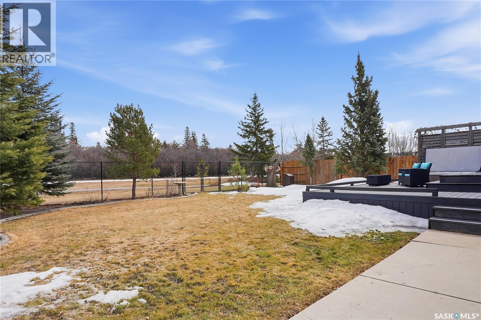 406 Laycoe Crescent, Saskatoon, SK - Outdoor