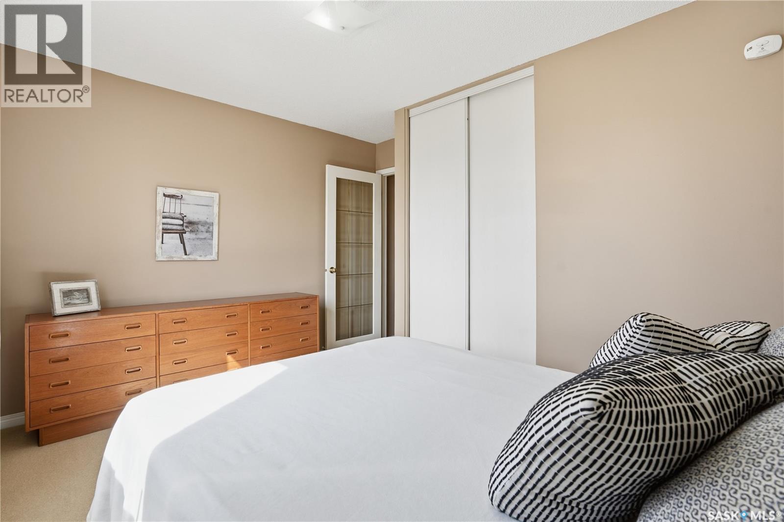 111 Forsyth Crescent, Regina, SK - Indoor Photo Showing Bedroom