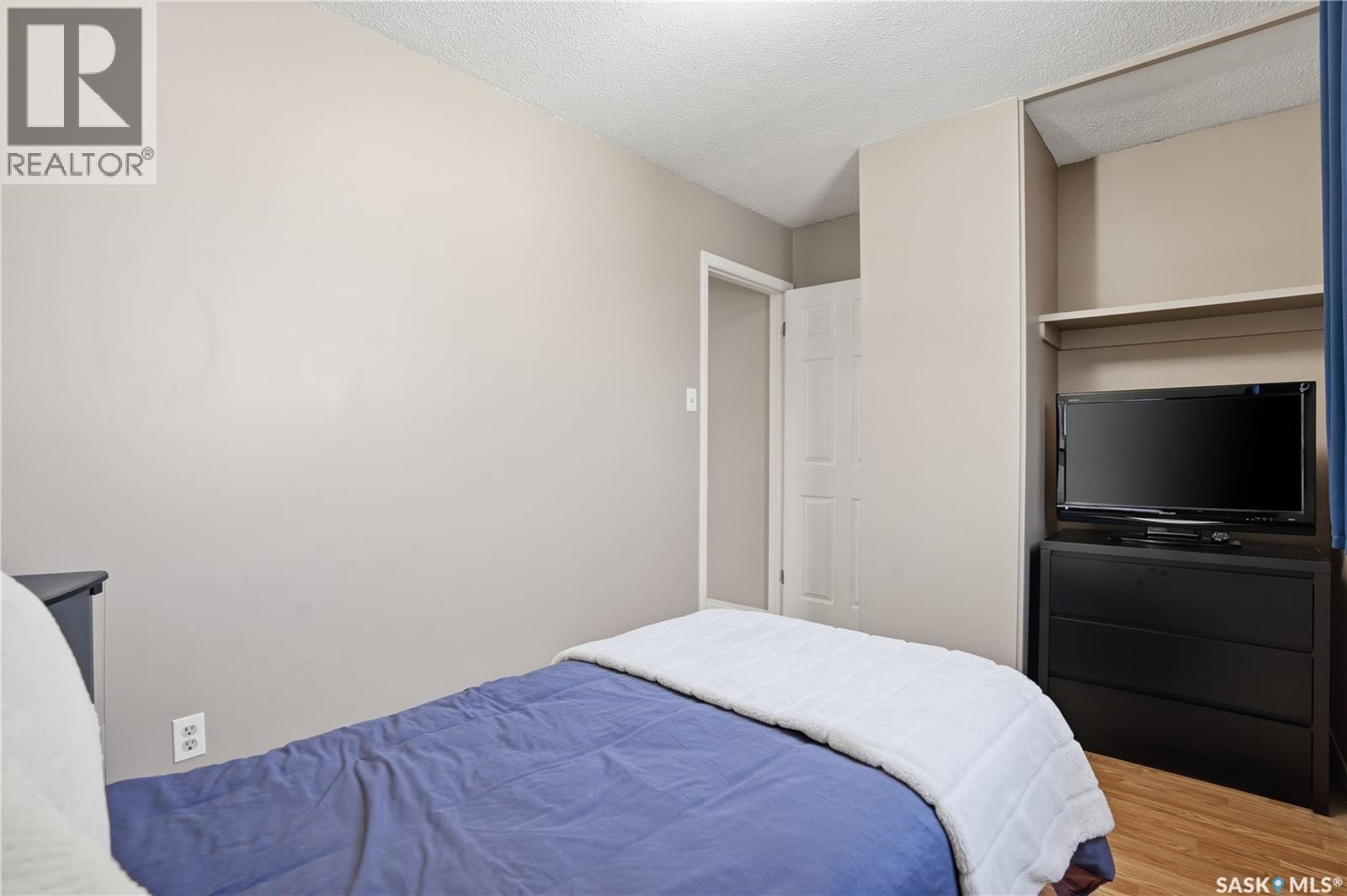 111 Forsyth Crescent, Regina, SK - Indoor Photo Showing Bedroom