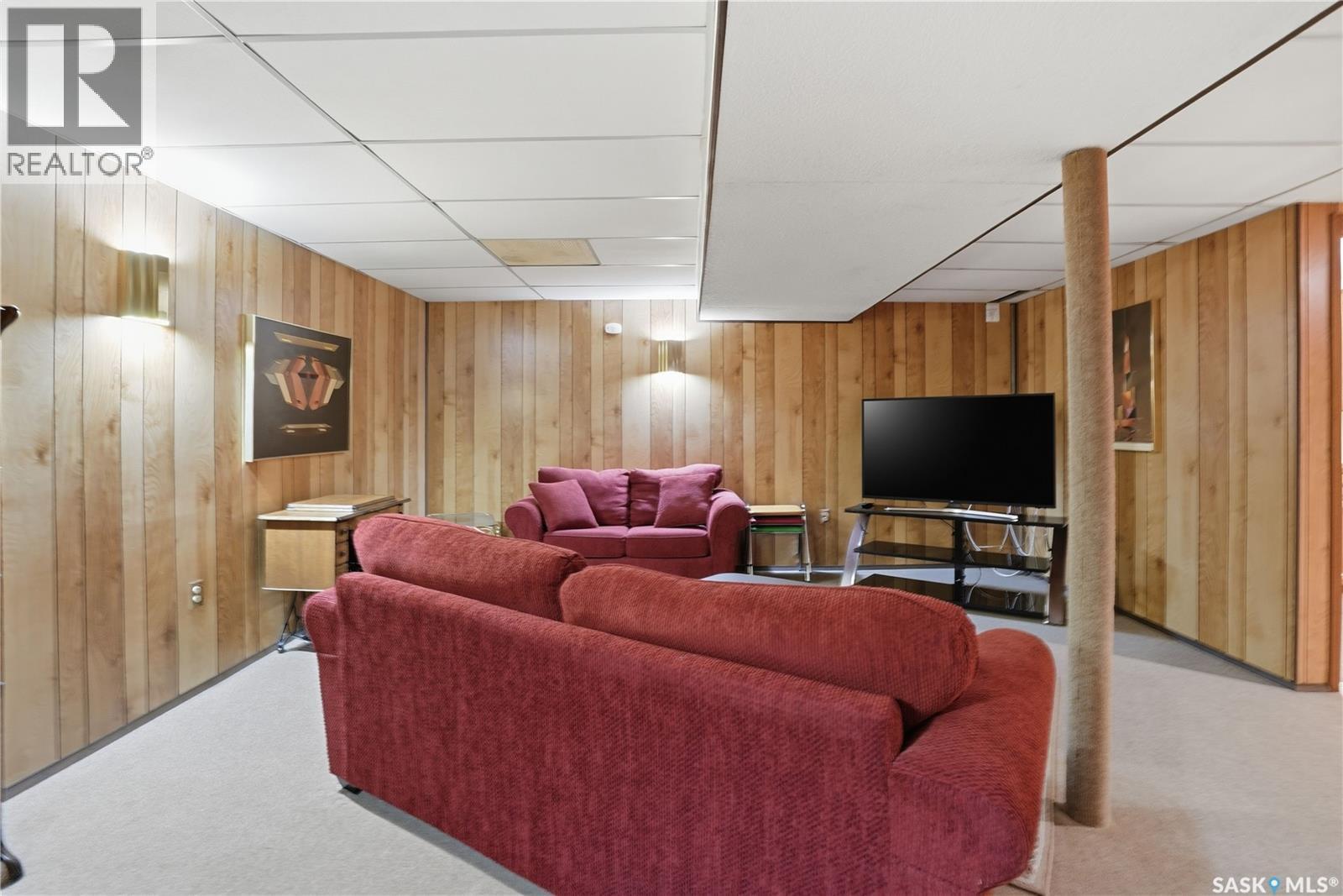 111 Forsyth Crescent, Regina, SK - Indoor