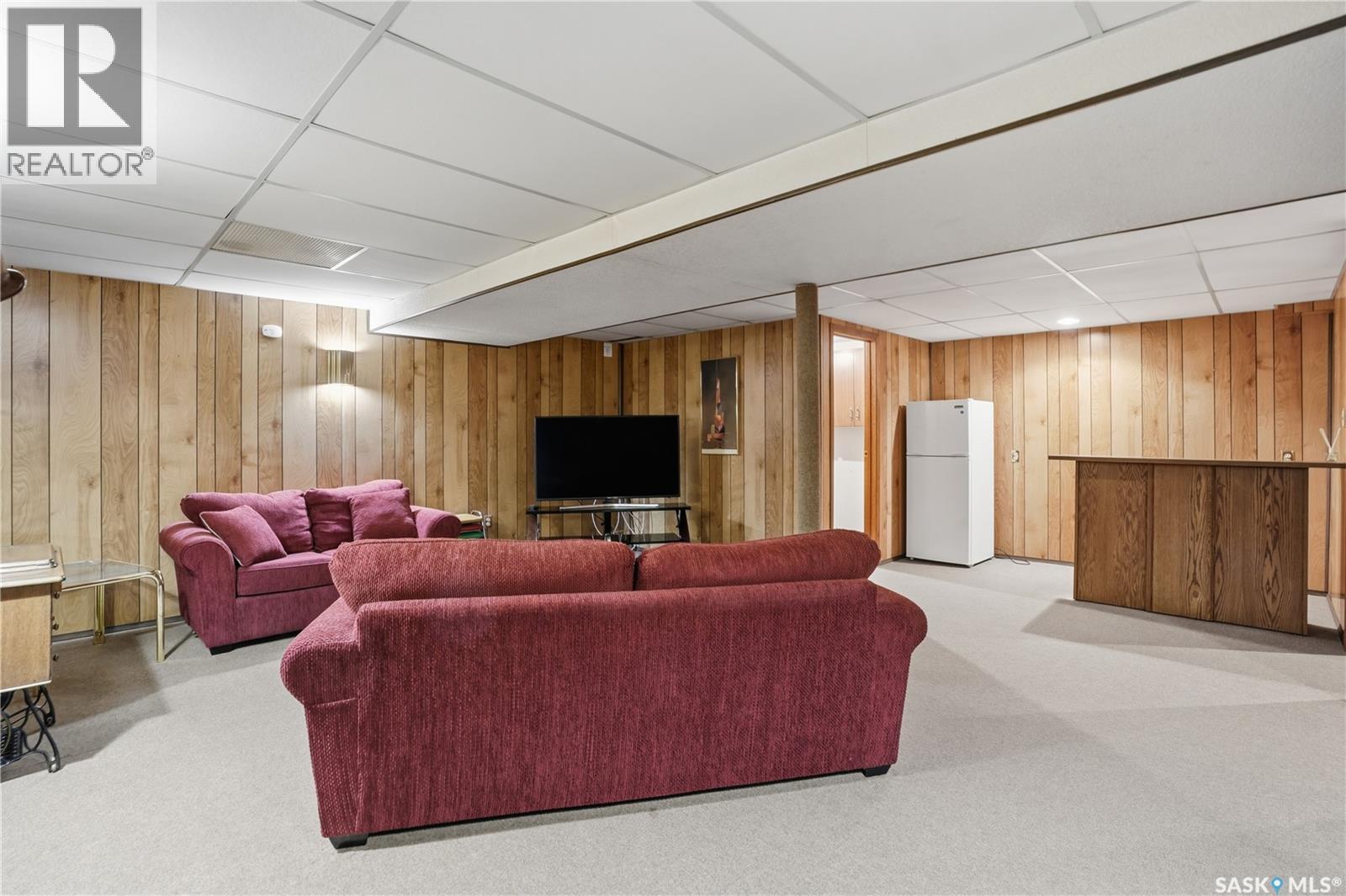 111 Forsyth Crescent, Regina, SK - Indoor