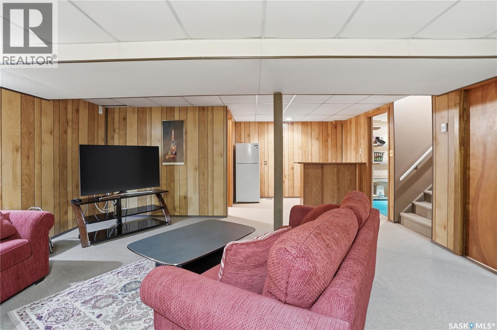 111 Forsyth Crescent, Regina, SK - Indoor