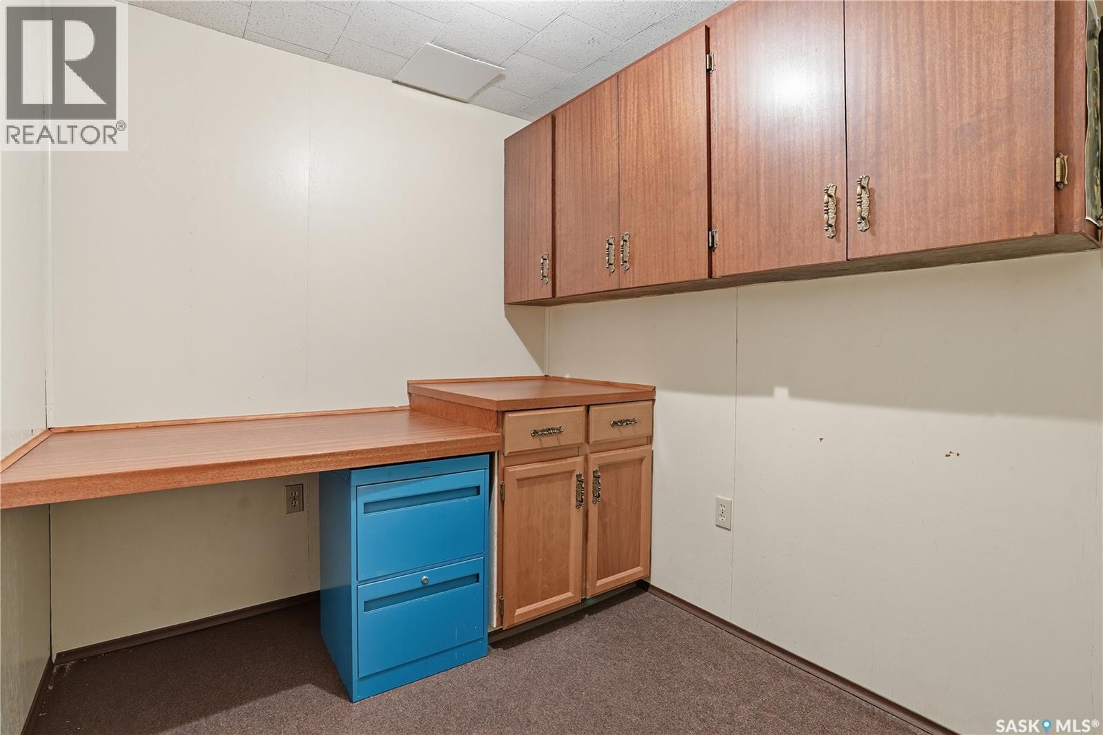 111 Forsyth Crescent, Regina, SK - Indoor