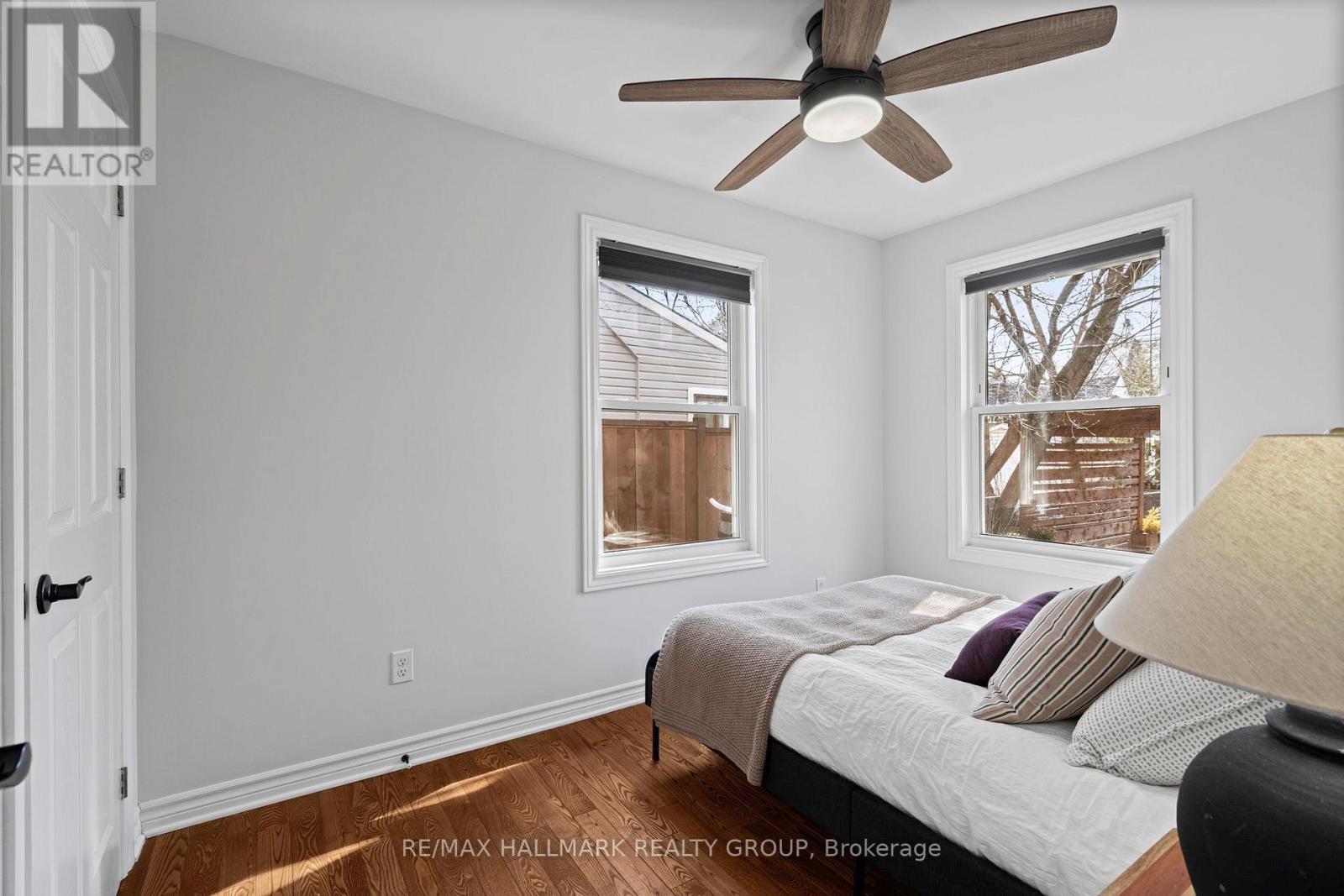 924 Fisher Avenue, Ottawa, ON - Indoor Photo Showing Bedroom
