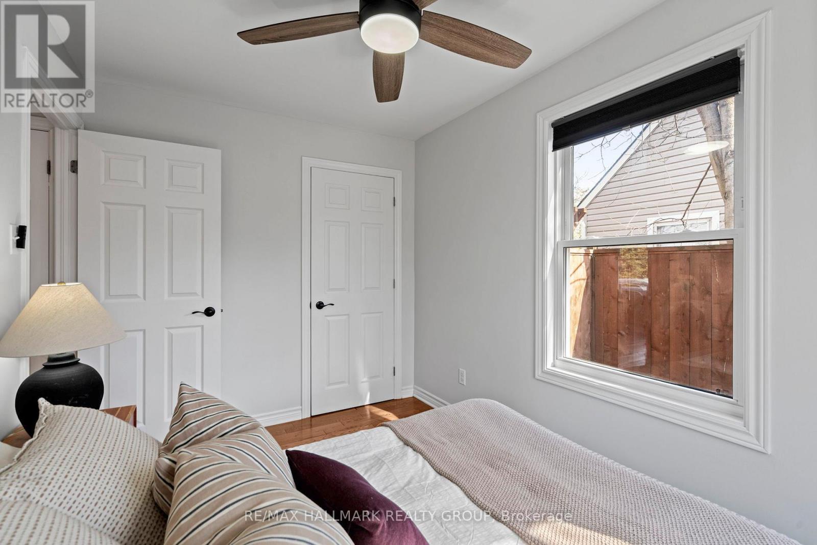 924 Fisher Avenue, Ottawa, ON - Indoor Photo Showing Bedroom