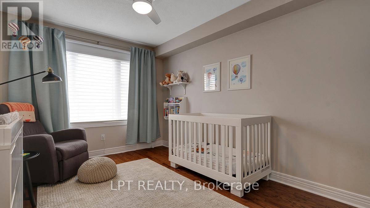176 Lanark Avenue, Ottawa, ON - Indoor Photo Showing Bedroom