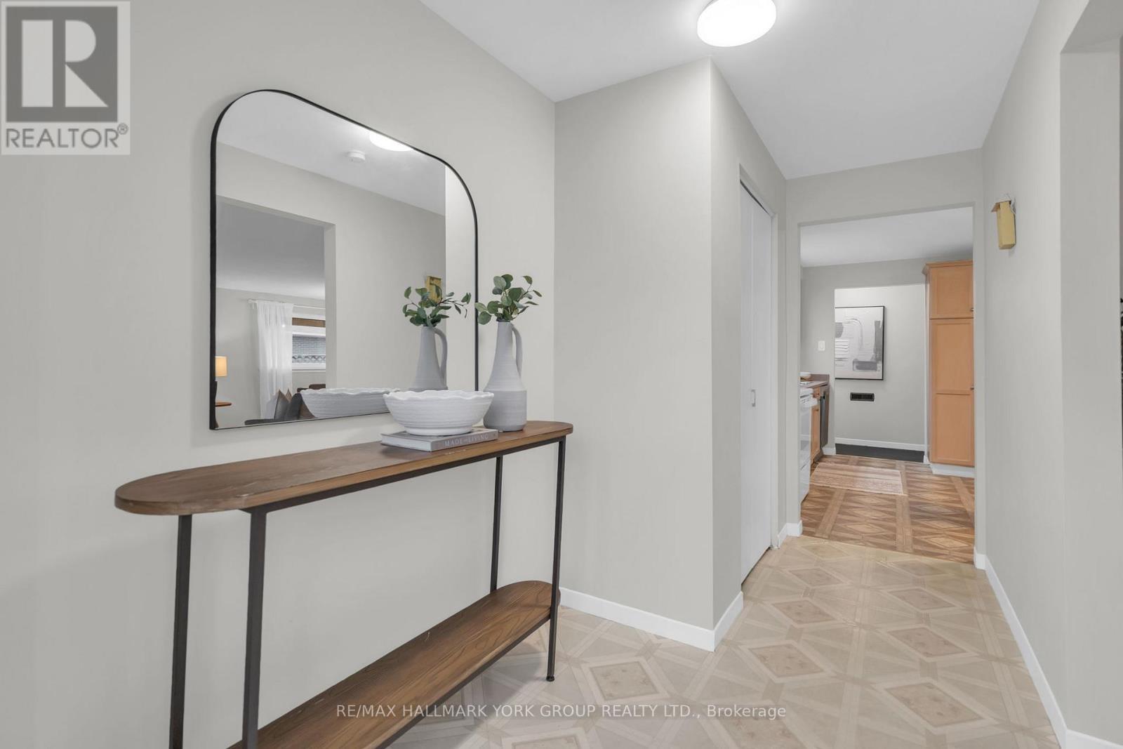 67 Devins Drive, Aurora, ON - Indoor Photo Showing Other Room