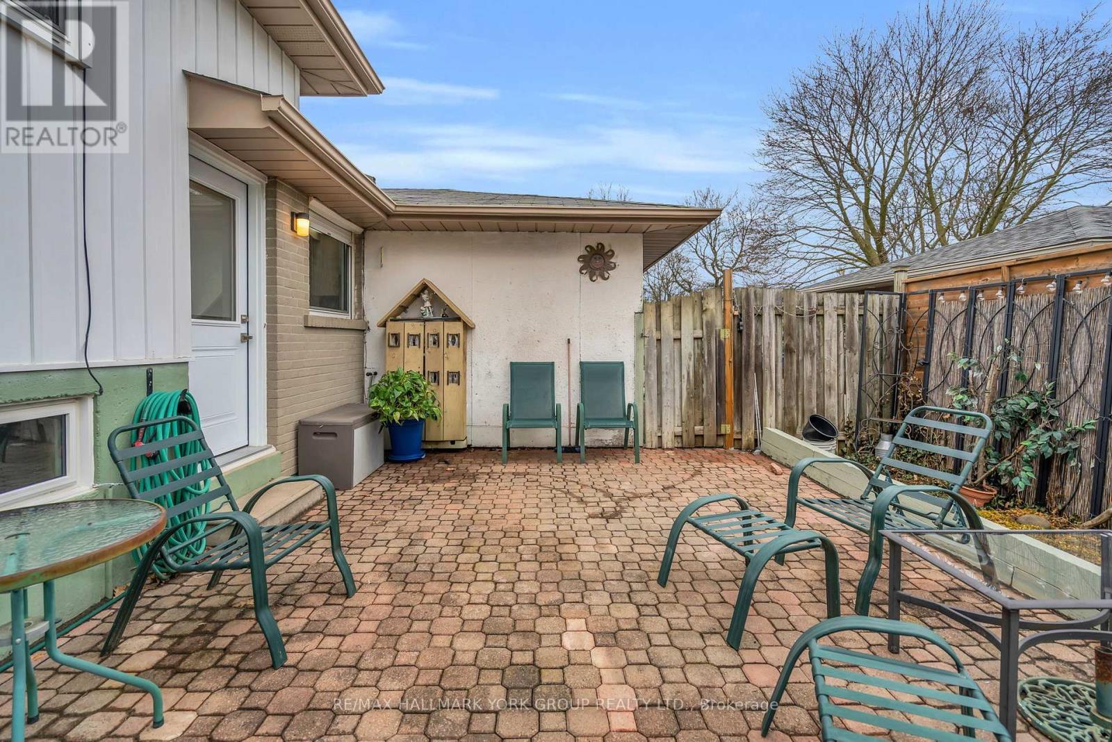 67 Devins Drive, Aurora, ON - Outdoor